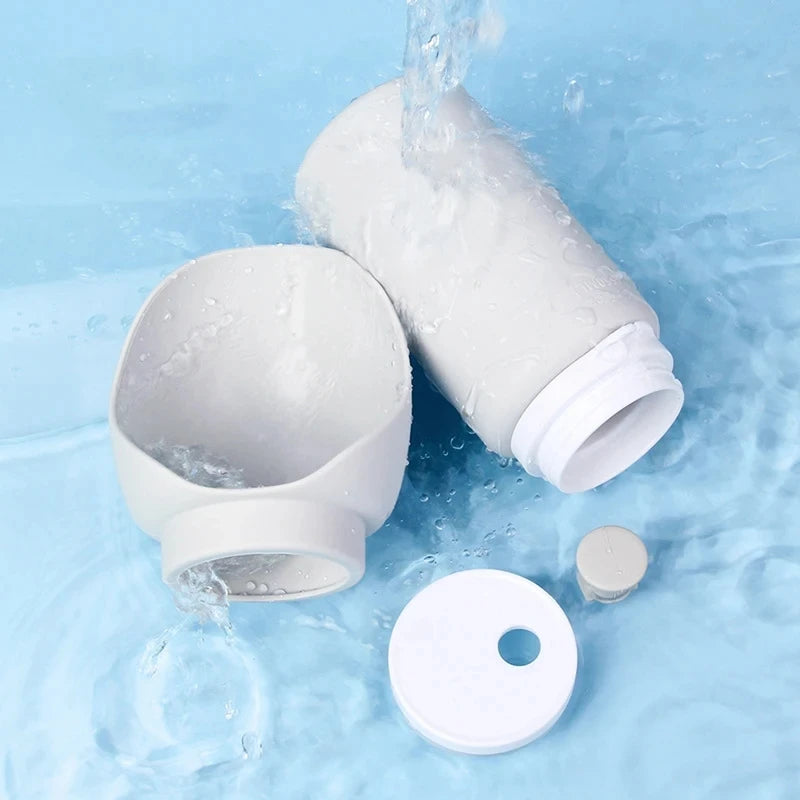 Portable water bottle for dog's and cat's